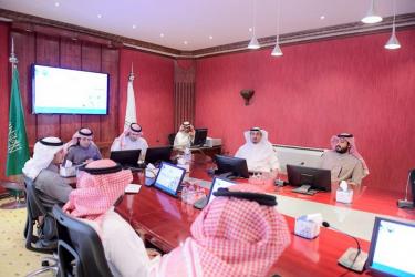 التقى لجنة سيدات الأعمال بغرفة القصيم..مدير عام فرع وزارة العمل والتنمية الاجتماعية بالقصيم:لدينا خطة طموحة لتطوير وتوسيع الخدمات المقدمة للعنصر النسائي