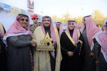 نظمتها الغرفة التجارية و شركة العباقرة:أمير القصيم يدشن مبادرة وثيقة ( ولاء و انتماء) في الذكرى الثانية لبيعة الملك سلمان