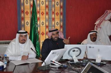 نائب رئيس مجلس الإدارة الاستاذ عادل السويد ونائب الأمين العام ومدير إدارة اللجان القطاعية