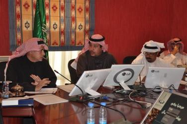 أ. فيصل بن عبدالكريم الفداء رئيس اللجنة الزراعية وممثها وأ.عبدالله بن محمد البصير نائب رئيس اللجنة وممثلها ومدير إدارة اللجان