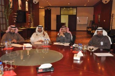 الاجتماع الاول لمنتدى النخيل والتمور