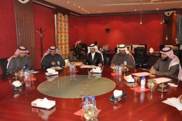 الاجتماع الاول للجنة الذهب والمجوهرات 