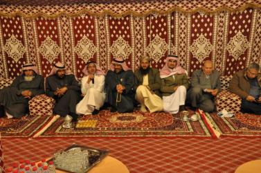 اللقاء الخامس للنخيل والتمور تحت عنوان (عمالة النخيل)