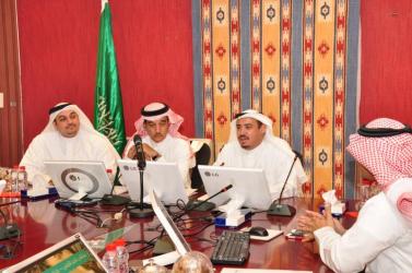 لقاء مدير برنامج كفالة بالبنك الأهلي 