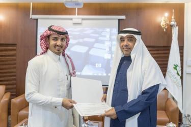 ملتقى النخيل العاشر بعنوان الوسائل الحديثة في تصنيع وتسويق التمور 