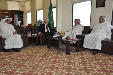 السفير الايرلندي في غرفة القصيم لبحث فرص الاستثمار