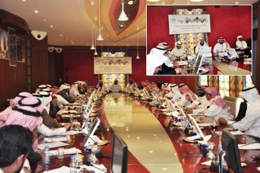 التقى ملاك المنشآت الصحية الخاصة بغرفة المنطقة:  مدير عام  الشؤون الصحية بالقصيم يشدد على أهمية  التنافسية لتجويد الخدمات الطبية..
